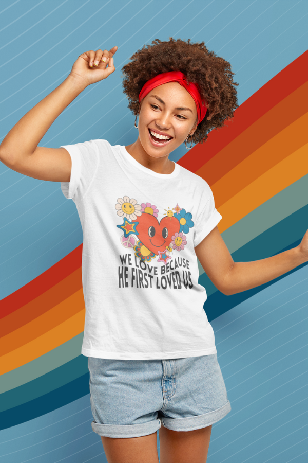 Retro Love tee